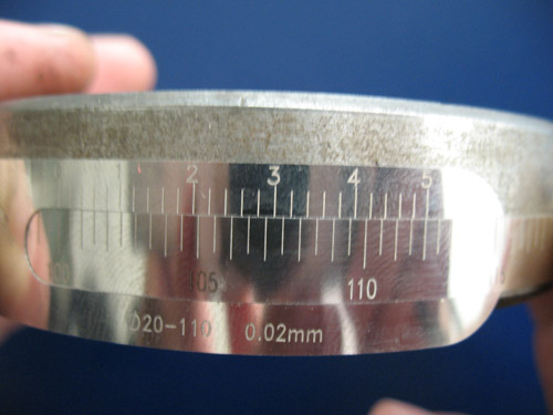 用于测量管径的优质圆规（π尺）